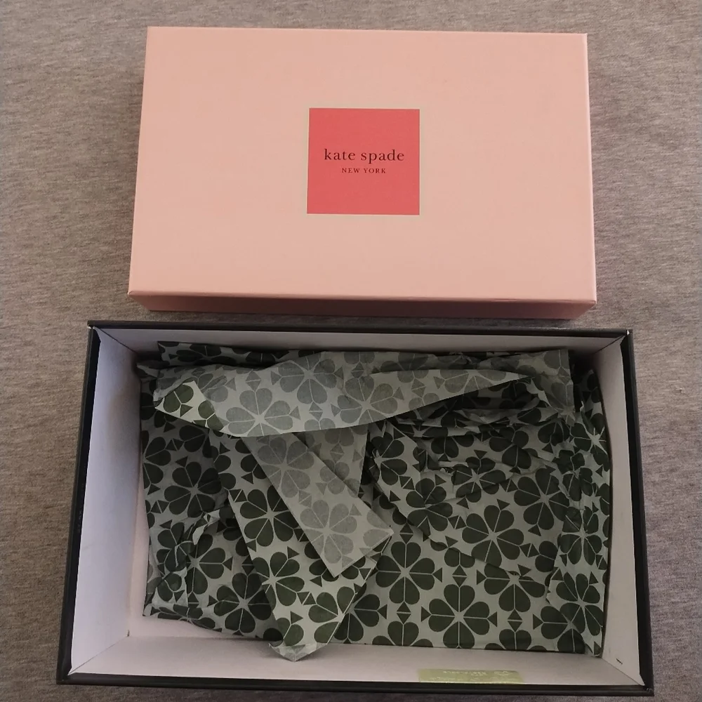 Kate Spade Shoe Box with Kate Spade Tissue Paper - Picture 2 of 12